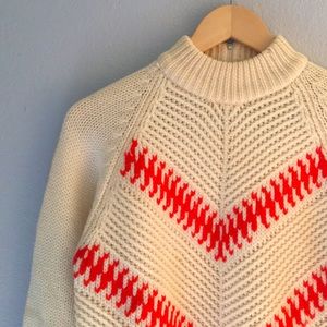 VTG 1970s Cream & Red Chevron Knit Sweater